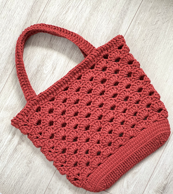 Yarnilicious Tote Bag